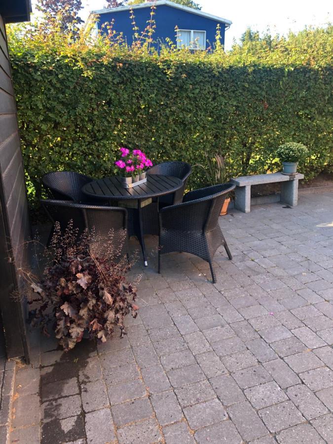 Nyistandsat Hojloftet Kaelderlejlighed Pa 70 M2 I Viborg Centrum, Med Plads Til 4 Personer Екстериор снимка