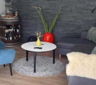 Nyistandsat Hojloftet Kaelderlejlighed Pa 70 M2 I Viborg Centrum, Med Plads Til 4 Personer Екстериор снимка